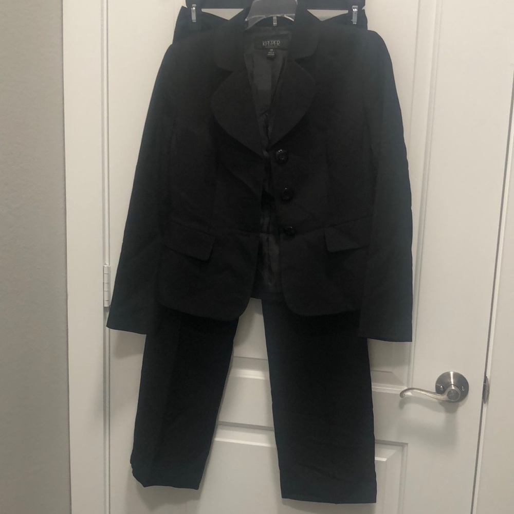 Preowned Kasper Pants Set